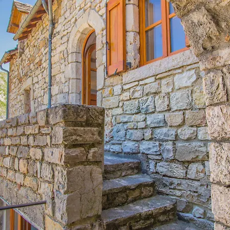 Gite Du Plo Montbrun Ferienhaus *